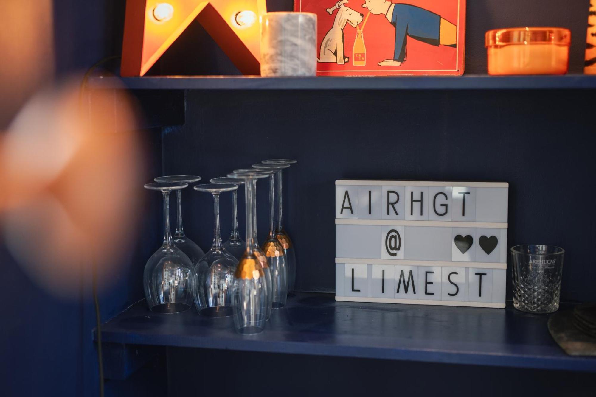 Дом отдыха With Airhgt At 3 Bedroom House Near The Stray Харрогейт