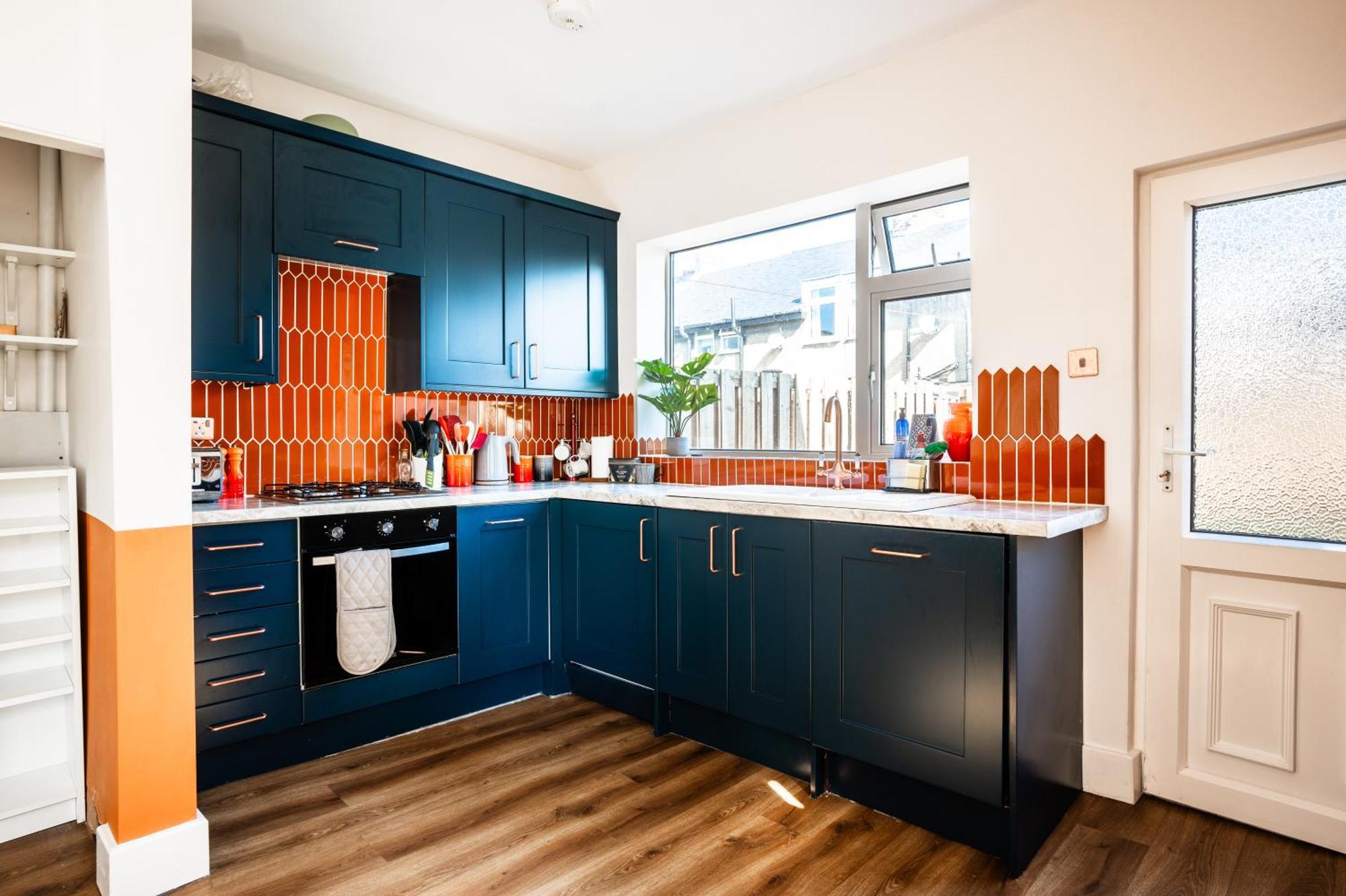 With Airhgt At 3 Bedroom House Near The Stray Holiday home Harrogate